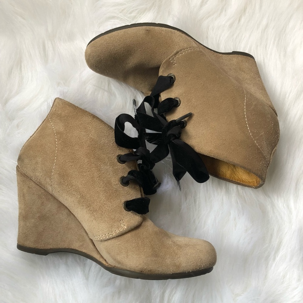 Anthropologie Bussola Beige Enna Wedge Boots